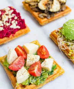 COMBO SWEET & SALTY: 5 WAFFLES TOCINETA + 5 WAFFLES CHOCOCHIPS + 5 WAFFLES ESPECIAS + 5 WAFFLES ARANDANOS